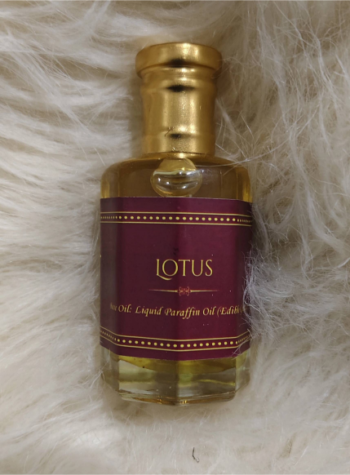 Kamal Attar – Made with Fresh Lotus & Edible Grade Liquid Paraffin Oil