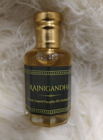 Rajnigandha Attar – Made with Rajnigandha Flower & Edible Grade Liquid Paraffin Oil